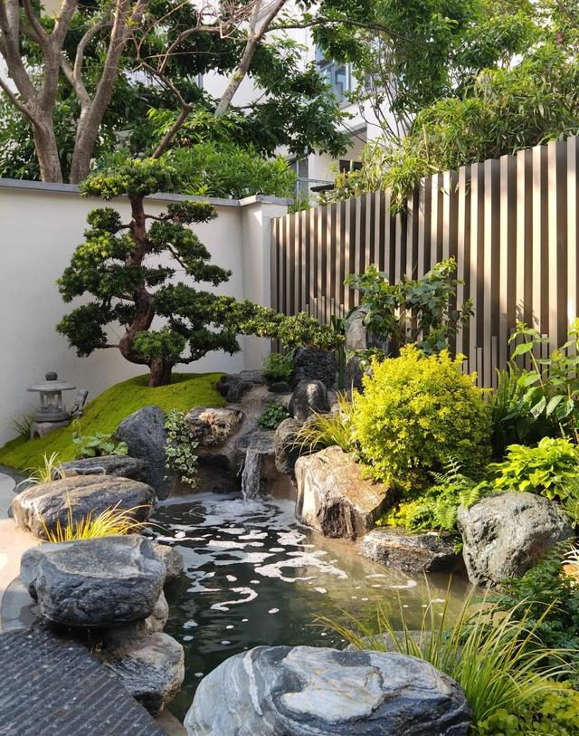 院子越小越要挖水池？没错！这就是“留白”的智慧！