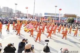漯河：女子盘鼓队打出八面威风图片