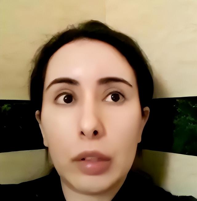 迪拜公主萨拉玛：美貌出众受国王宠爱，却被强行联姻沦为生育工具