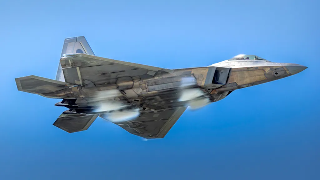 渲染中国威胁	，国会追加拨款！美国坐不住了，海军六代机项目反转