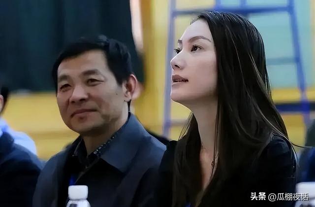 出轨9年后，再看谢杏芳的现状，才知道她当初的原谅才是最大报复