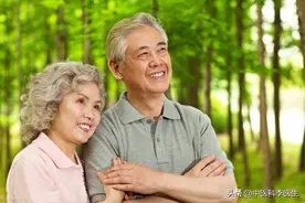 活到90岁的老人，基本做到：早上不破气，中午不伤精，晚上不耗血图片