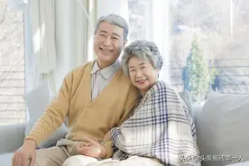 老人分三种，一等老人，二等老人和三等老人看看你是哪种人图片