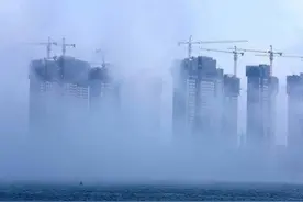 神秘海市蜃楼：其场景地球没有参照物，难道是平行时空？图片