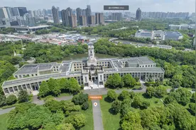 宁波诺丁汉大学or西交利物浦大学，哪个性价比高？听听老师怎么说图片