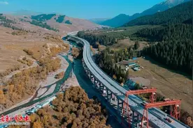 新疆在建跨度最长公路桥本月底贯通！图片