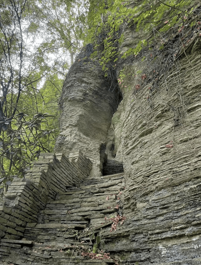 躲开镇山村的烟火，我在一水之隔的李村，找到冬日最深的宁静！