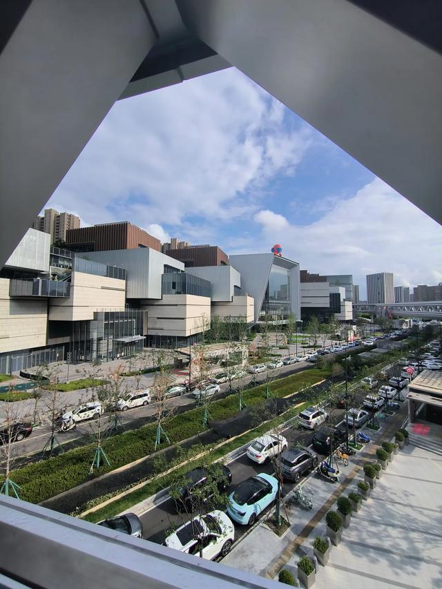 南京阿里巴巴中心金陵天地的屋顶花园