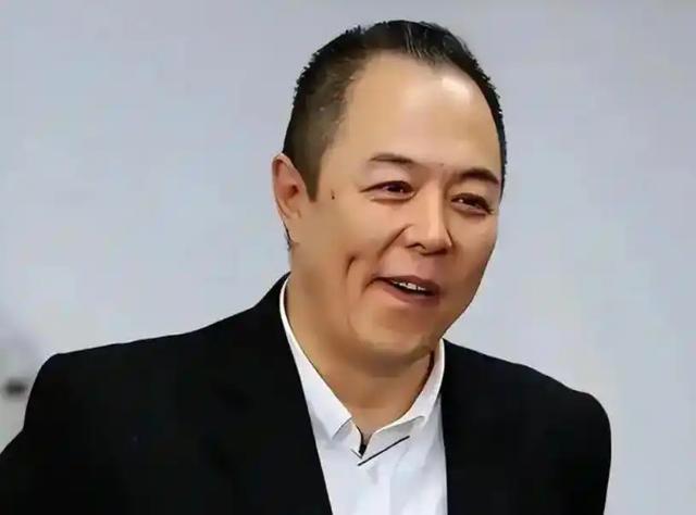 被张铁林玩弄感情后，又嫁给“臭名昭著”的他，现知道她有多精明