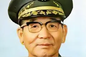 被胡琏推荐当十八军军长，郭汝瑰为何暗叫不好？起义计划难执行图片