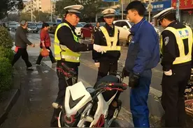 持C1证注意！这4种电动车不能骑，小心罚2000扣9分图片