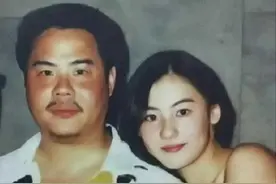 张柏芝真是中了基因彩票！美得惊为天人，她父母和同胞都长相普通图片