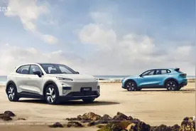 深蓝推出报废+置换购车政策，至高省4.5万，现在买就对了？图片