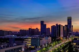 假装排队买房，一天150元！宁波这份“兼职”来钱太轻松了图片