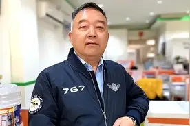 搞笑了！民进党提升大陆旅游警示为“橙色”，飞大陆的航班反而爆满了图片