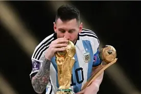 梅西十大最震撼进球集锦,如果你还年轻就看看足球界的传奇吧图片