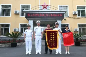 海军军医上演“教科书式”急救！文末教程必看图片