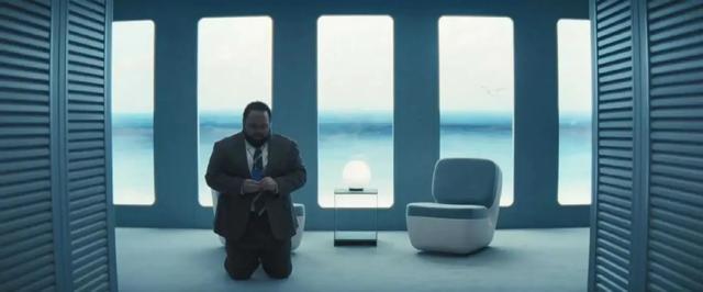 裁员叫 “优化”,加班是 “福”? 这是组织在包装权力