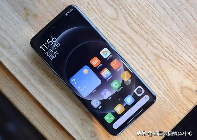小米“跳水王”，1TB突降2800元，1英寸主摄+卫星通信+2K屏
