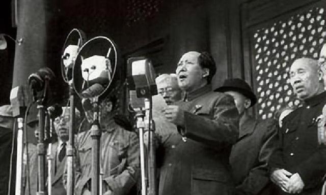 1948年，刘少奇对薄一波讲：提拔此人后果很严重，你将来要负责！