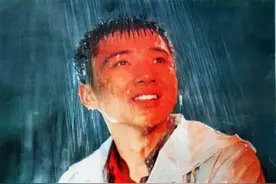 1975年，和《春苗》打擂台的《红雨》，红了一个演员，火了一首歌图片