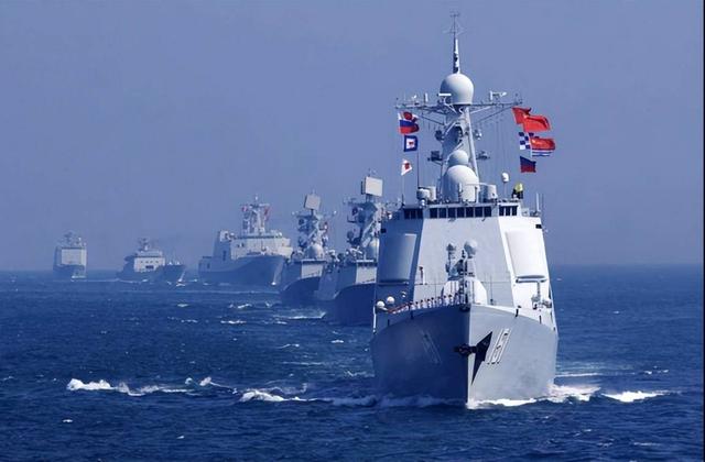 日方果然咽不下这口气	，12架战机挂载48枚导弹，摆明要针对辽宁舰