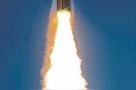 潜射弹道导弹——藏于深海的战略“重剑”图片