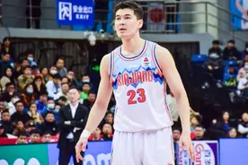 时隔五年重回CBA总决赛舞台！新疆男篮大比分3比1淘汰浙江男篮，阿不都沙拉木：还差四场图片