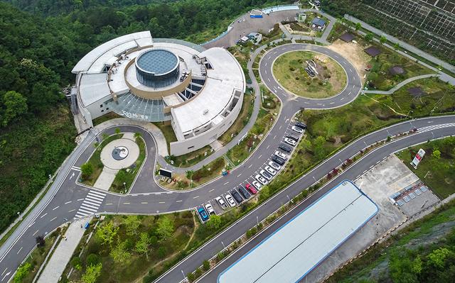 2025夏季西部行02 天空之桥观光服务区