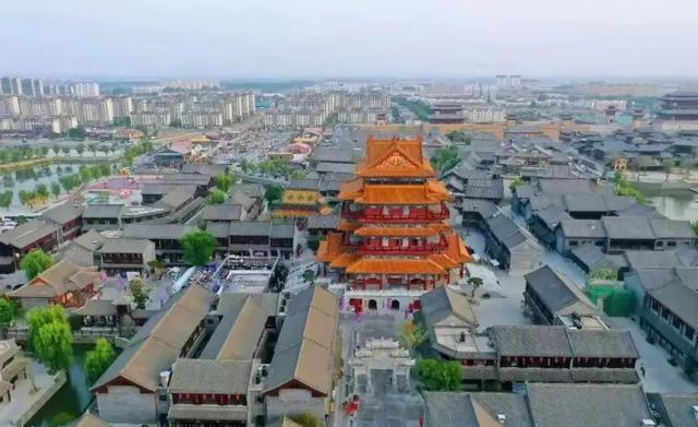 山东一座“假古城”火了，耗资39亿却不收门票，游客：来了不想走