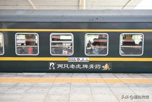 开往春天的普铁丨一路繁花相伴，品牌与春光同行