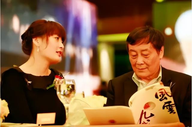 宗馥莉不再沉默！公开曝光真实处境，“掏空”娃哈哈终于真相大白