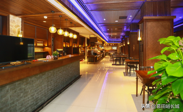 【慕田峪长城酒店】住进长城秋韵里：慕田峪酒店红叶季限定福利～