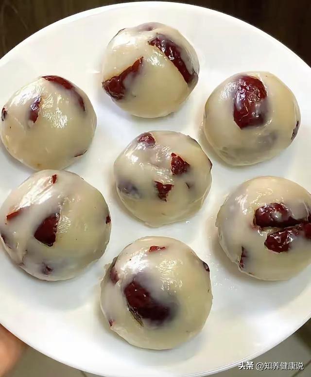 秋天宁愿不吃肉，也要吃这个“纯阳之果”，滋补又养人，应季而食
