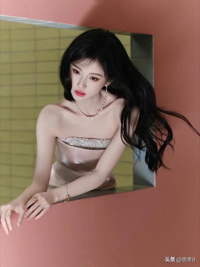 鞠婧祎，明星美女，性感写真