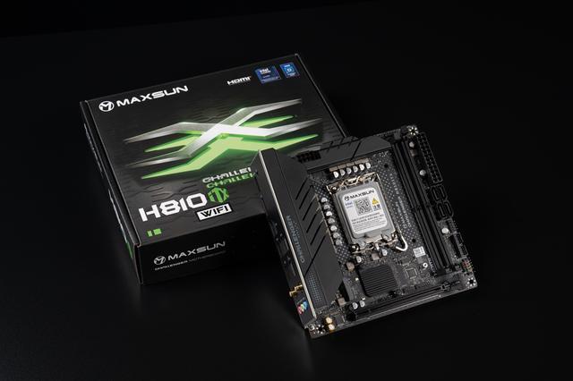 英特尔酷睿Ultra5 230F+铭瑄挑战者H810ITX+乔思伯NV10装机分享！
