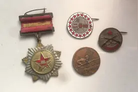 军功章里，爷爷一生的故事图片