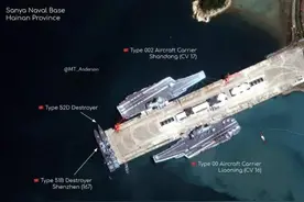 辽宁舰和山东舰在三亚汇合，港媒称将展开双航母合练，或有大动作图片