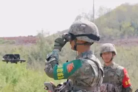 解放军FPV无人机联合攻防战法曝光，非常先进！美国人很羡慕图片