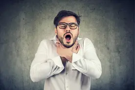 平喘治疗时，氨茶碱与多索茶碱，在使用上有什么区别？图片