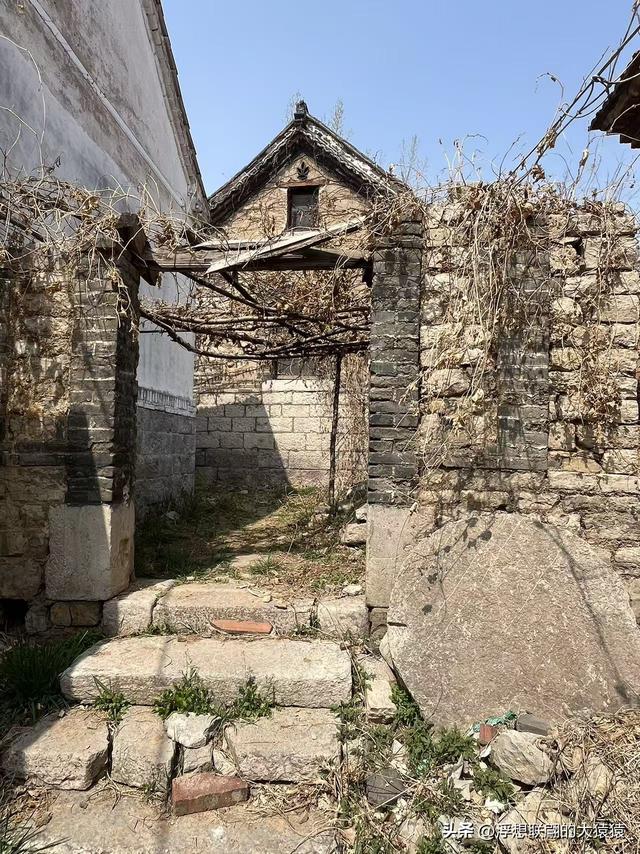 博山石马乡的中石马，留有众多古宅和古庙、古槐