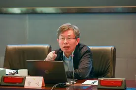 笑麻了！曾鸣教授变成了现实版菩提老祖，看了他的规范 网友们热议图片