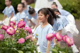 校长送上四句寄语！江北新区这所小学成长仪式筑梦未来！图片