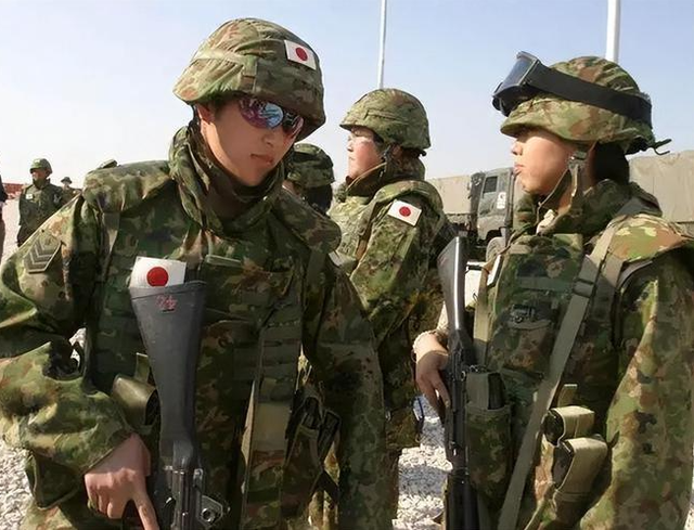 美方电话刚挂，高市通告全球，中日致函联合国，5国派兵条件已定