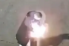 合肥男子被礼花弹击中头部，当场去世，好友爆出细节图片