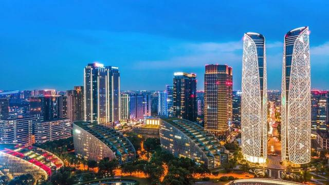 中国下一个深圳呼声最高的城市曝光，郑州和成都谁能逆袭？