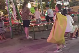 后续：13岁尿毒症男孩已入院检查，大v发声，网友捐钱，全网心疼图片