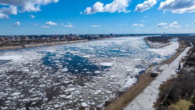 黑河人熟悉的一幕回来了！这一刻的黑龙江壮观到让人挪不开眼
