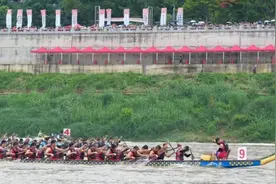 “梧州龙舟赛”冲上热榜！梧州市融媒体中心全矩阵宣传助推梧州龙舟文化强势出圈图片