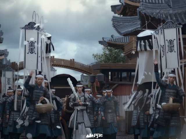 《天地剑心》《山河枕》各看4集，一部直接弃剧，一部熬夜狂追！